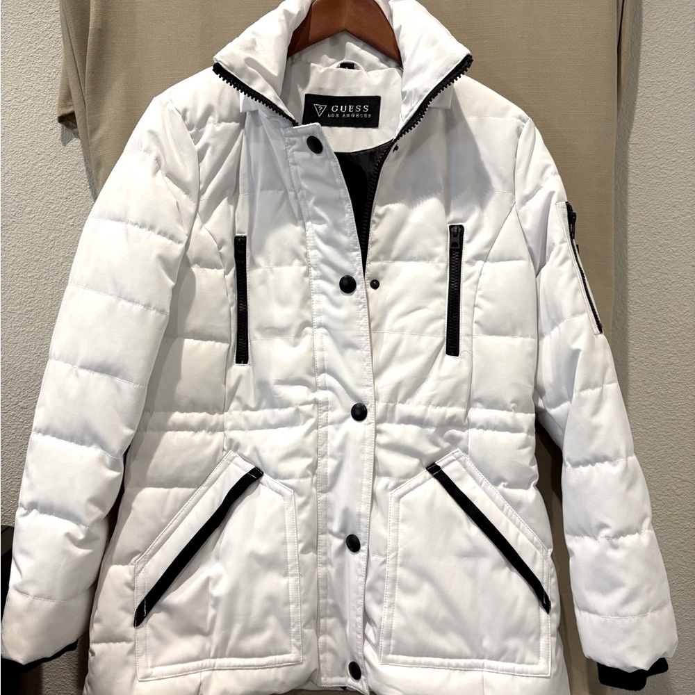 Guess LA white cold-weather/snow/ski coat with detachable hood - size M